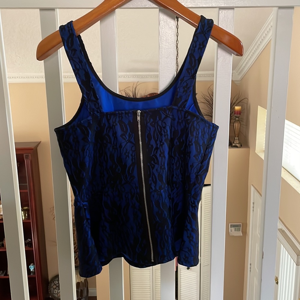 Express top - Picture 5 of 6